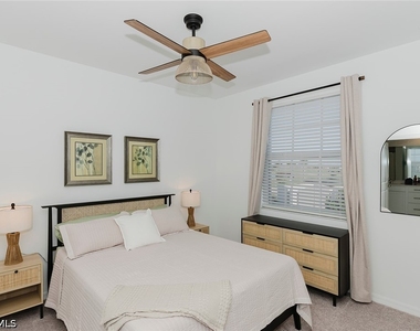 5651 Double Eagle Circle - Photo Thumbnail 19