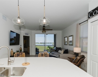 5651 Double Eagle Circle - Photo Thumbnail 4