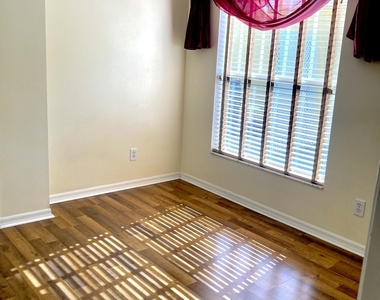 2061 Tiburon Lane - Photo Thumbnail 7
