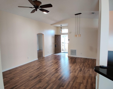2061 Tiburon Lane - Photo Thumbnail 1