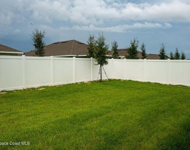 8674 Pavia Street - Photo Thumbnail 17