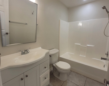 1460 Sheafe Avenue Ne - Photo Thumbnail 16