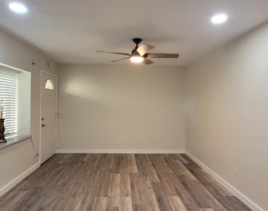 1460 Sheafe Avenue Ne - Photo Thumbnail 2