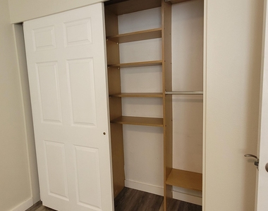 1460 Sheafe Avenue Ne - Photo Thumbnail 18