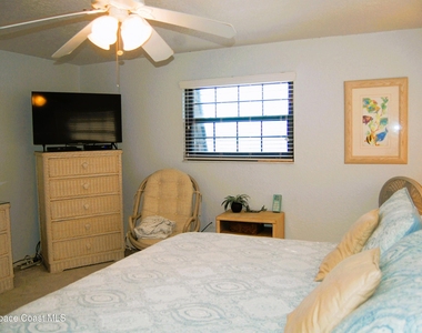 5350 Ocean Beach Boulevard - Photo Thumbnail 9