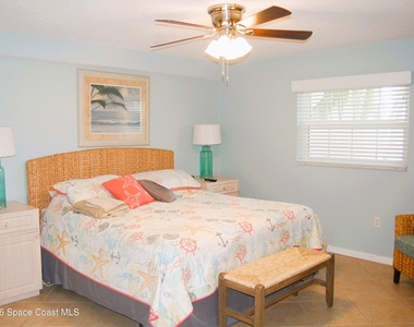5350 Ocean Beach Boulevard - Photo Thumbnail 7