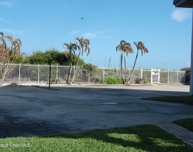 5350 Ocean Beach Boulevard - Photo Thumbnail 16