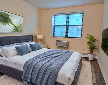 1159 Yonkers Avenue - Photo Thumbnail 3