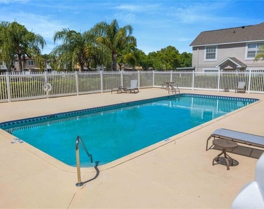 727 Kensington Lake Circle - Photo Thumbnail 62