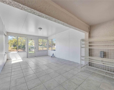 727 Kensington Lake Circle - Photo Thumbnail 53