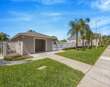 727 Kensington Lake Circle - Photo Thumbnail 58