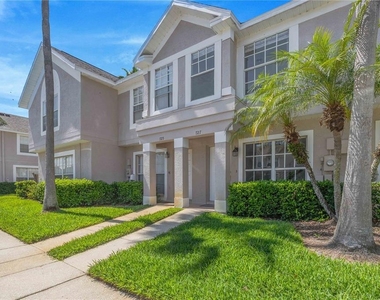 727 Kensington Lake Circle - Photo Thumbnail 2