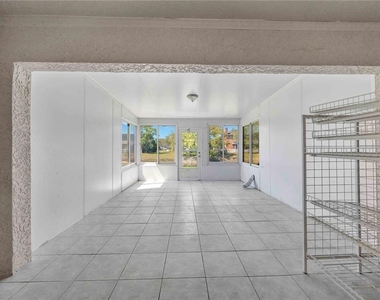 727 Kensington Lake Circle - Photo Thumbnail 51