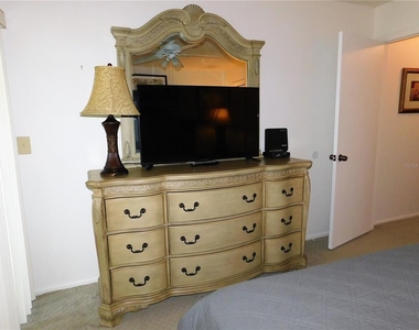 70 Joanne Place - Photo Thumbnail 16