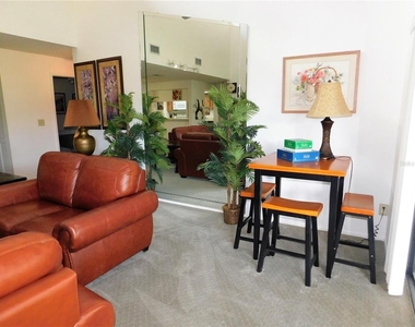 70 Joanne Place - Photo Thumbnail 6