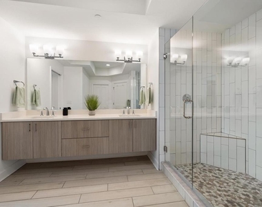 125 Island Way - Photo Thumbnail 16