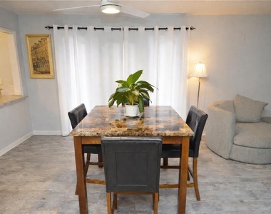 3873 Pompano Drive Se - Photo Thumbnail 11