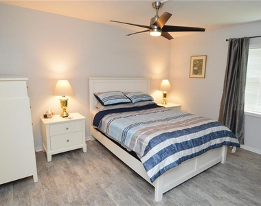 3873 Pompano Drive Se - Photo Thumbnail 19