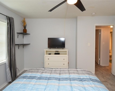 3873 Pompano Drive Se - Photo Thumbnail 30