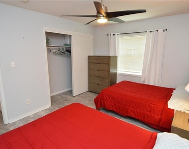 3873 Pompano Drive Se - Photo Thumbnail 34