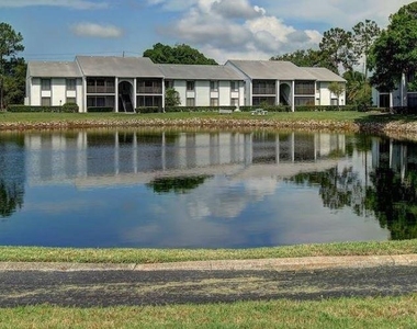 1225 Pine Ridge Circle W - Photo Thumbnail 16