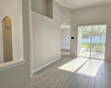 10805 Australian Pine Drive - Photo Thumbnail 1