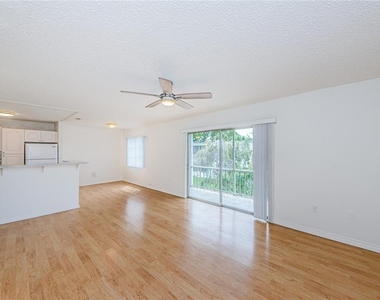383 S Mcmullen Booth Road - Photo Thumbnail 10