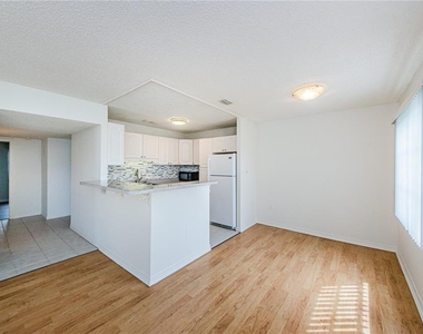 383 S Mcmullen Booth Road - Photo Thumbnail 9