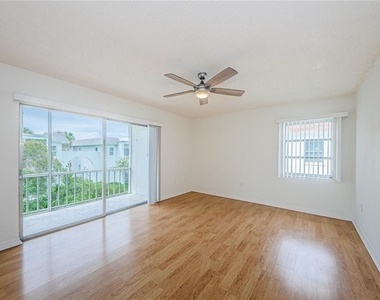 383 S Mcmullen Booth Road - Photo Thumbnail 11
