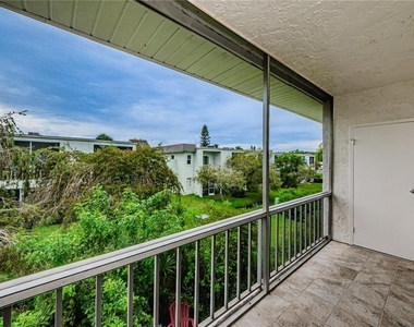 383 S Mcmullen Booth Road - Photo Thumbnail 20