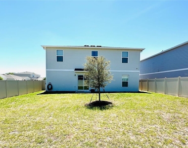 1053 Ambleside Dr - Photo Thumbnail 28