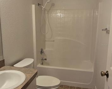 6875 Se 52nd Street - Photo Thumbnail 4