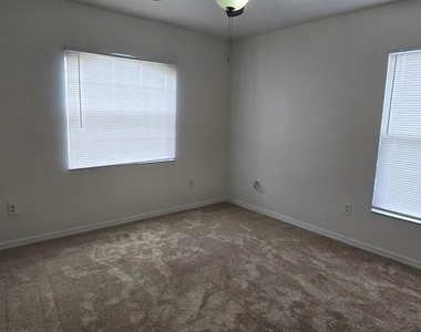 6875 Se 52nd Street - Photo Thumbnail 6