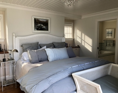 12 Danbury Avenue - Photo Thumbnail 15