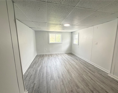 754 N Sharpsville - Photo Thumbnail 5