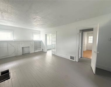 726 Baldwin Ave - Photo Thumbnail 1