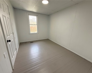 2487 Walnut St - Photo Thumbnail 7