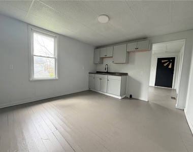2487 Walnut St - Photo Thumbnail 2