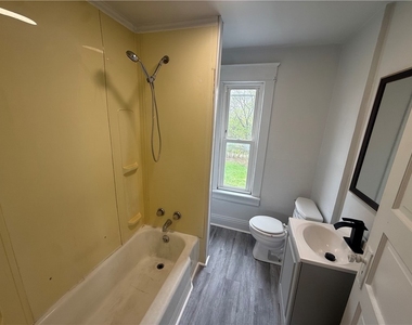 720 Baldwin Ave - Photo Thumbnail 8