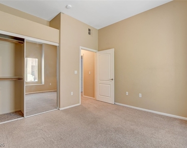 8985 S Durango Drive - Photo Thumbnail 23