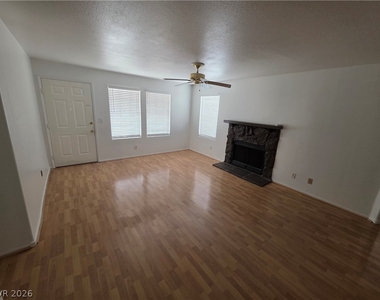 3455 Erva Street - Photo Thumbnail 4