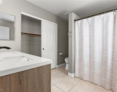 3647 Mcmurty Court - Photo Thumbnail 20