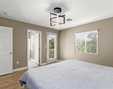 3647 Mcmurty Court - Photo Thumbnail 16