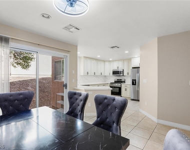3647 Mcmurty Court - Photo Thumbnail 7