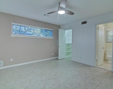 3763 Vinecrest Drive - Photo Thumbnail 21