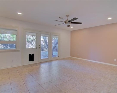 3763 Vinecrest Drive - Photo Thumbnail 29