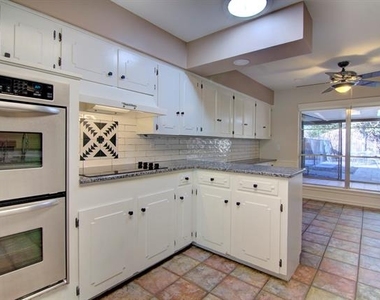 3763 Vinecrest Drive - Photo Thumbnail 15
