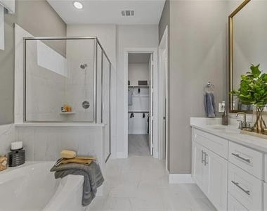 3000 Corvara Drive - Photo Thumbnail 30