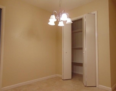 1905 Milam Street - Photo Thumbnail 7
