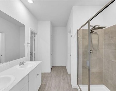 1321 Lazy Grove Drive - Photo Thumbnail 22